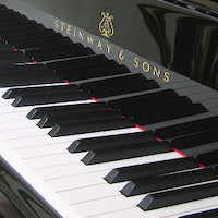Piano - public domain - https://commons.wikimedia.org/wiki/File:Keyboard_of_grand_piano_-_Steinway_%26_Sons_(Hamburg_factory).jpg